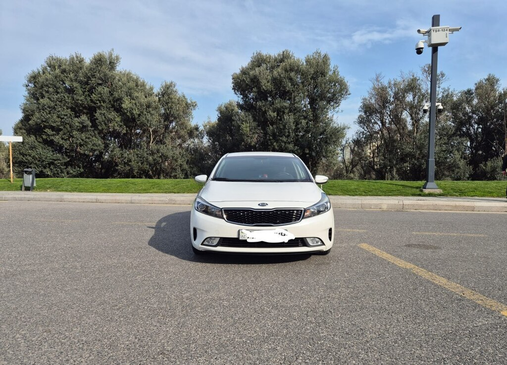 Kia K3, 2017 il, 152000 km — Avtomobillər (8)