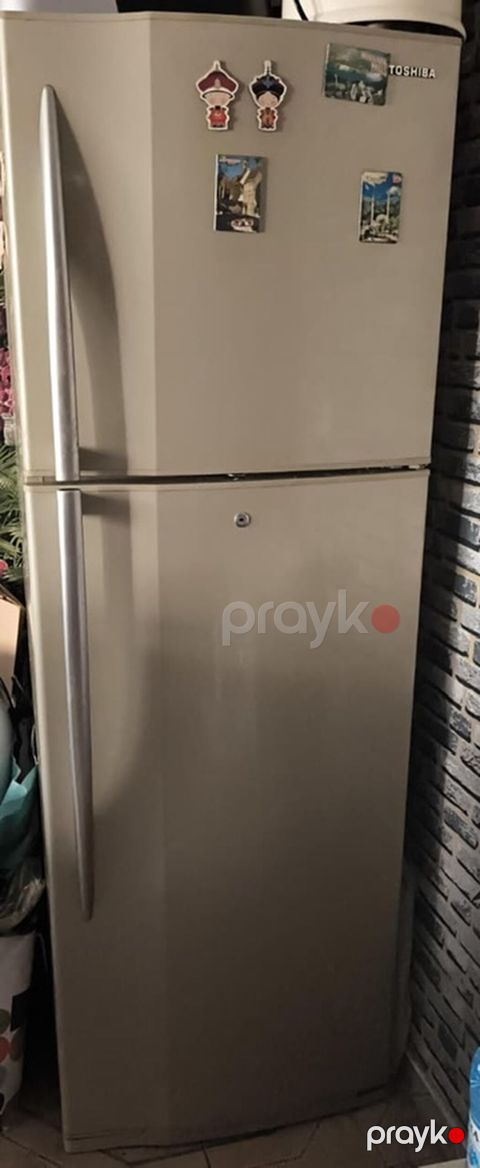 Toshiba soyuducusu Toshiba soyuducusu satılır. Yaxşı vəziyyətdədir