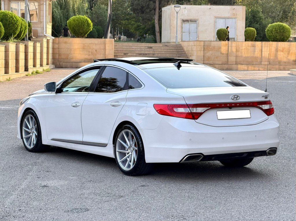 Hyundai Grandeur, 2.2 L, 2015 il, 195 000 km — Avtomobillər, Gəncə (9)