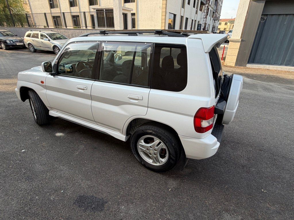 Mitsubishi Pajero io, 1.8 L, 2001 il, 238 973 km — Avtomobillər, Bakı (6)