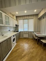 2-otaqlı yeni tikili kirayə verilir, Q. Qarayev m., 80 m² — Real estate