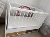 Oğlan və qız üçün, Yeni, Dördbucaq, Beşik, Dəstsiz, Matras ilə, Yellənmə mexanizmi ilə — Furniture