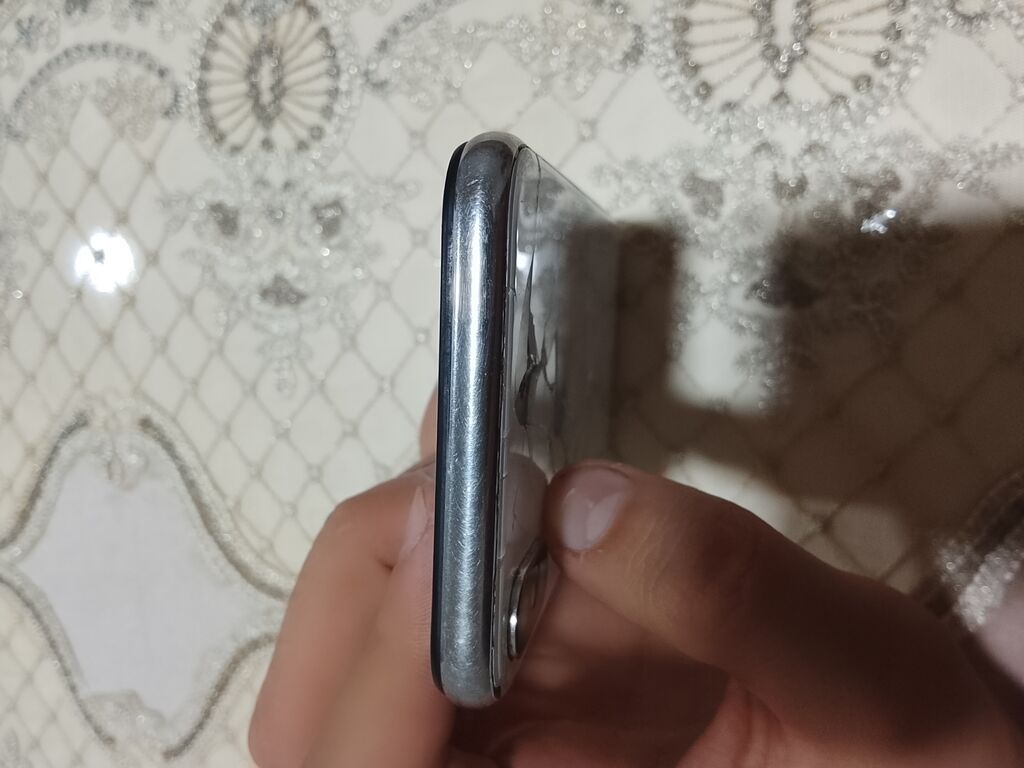IPhone x arxa kricka cat ekran face id islemir pil deysib pil gorunmur — Digər ehtiyat hissələri, Bakı (5)