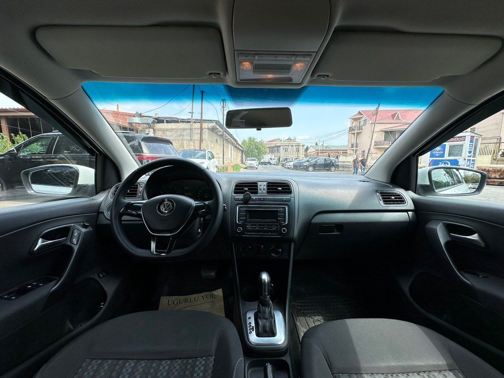 Volkswagen Polo, 1.6 L, 2018 il, 129 000 km — Avtomobillər, Bakı (11)