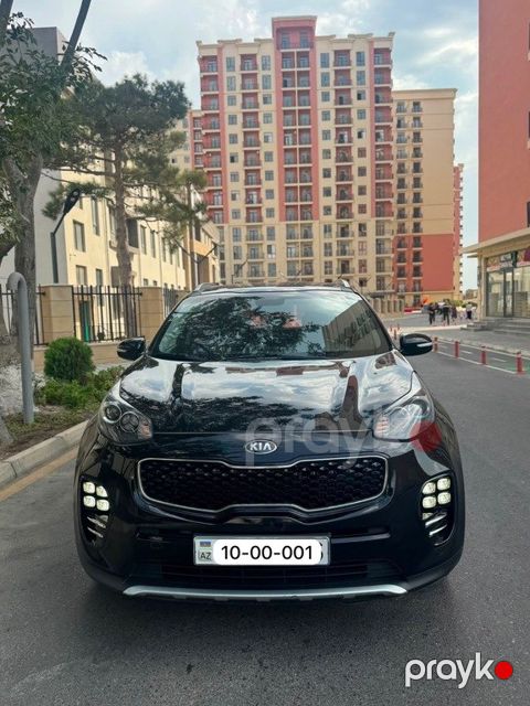 Kia Sportage, 1.7 L, 2016 il, 215 000 km