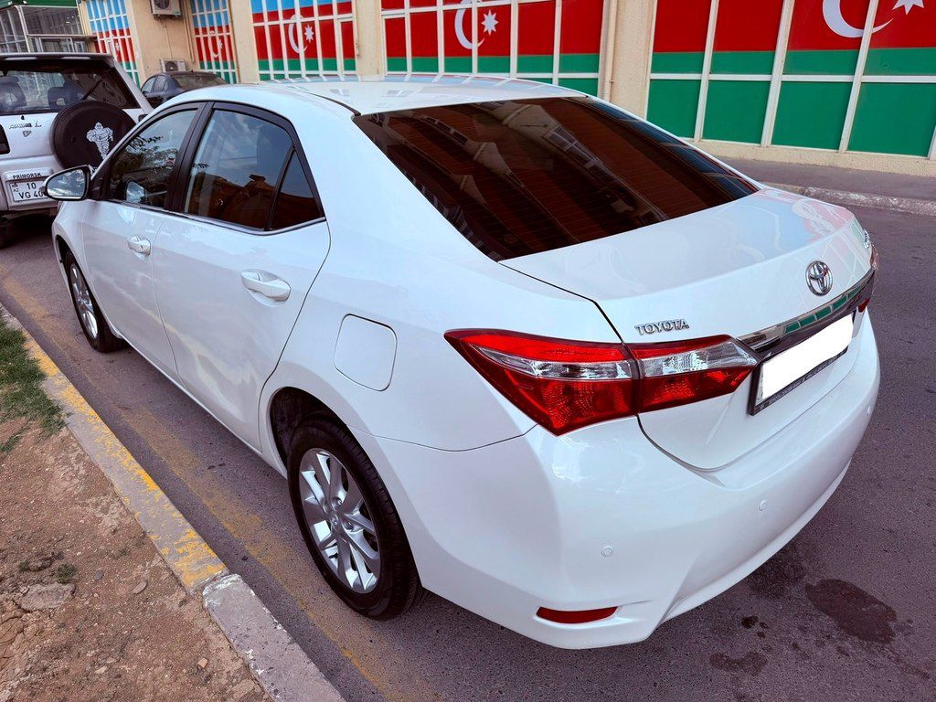 Toyota Corolla, 1.6 L, 2013 il, 220 000 km — Avtomobillər, Bakı (4)