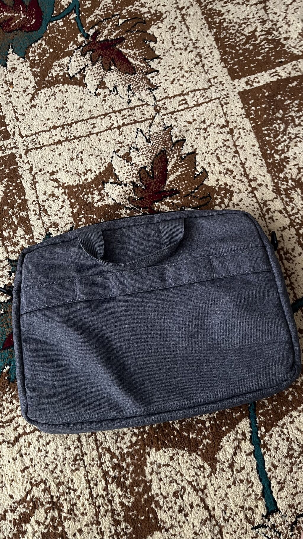 Noutbuk çantası təp təzə keyfiyyətlidir çox az müddət işlənib İpini — Lenovo, Masazır (3)
