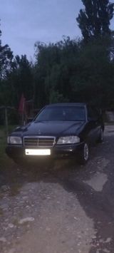 Mercedes C 180, 1995 il — Cars