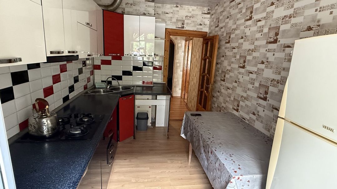 4-otaqlı mənzil kirayə verilir, Zərifə Əliyeva küç., 105 m² — Mənzil, Gəncə (5)