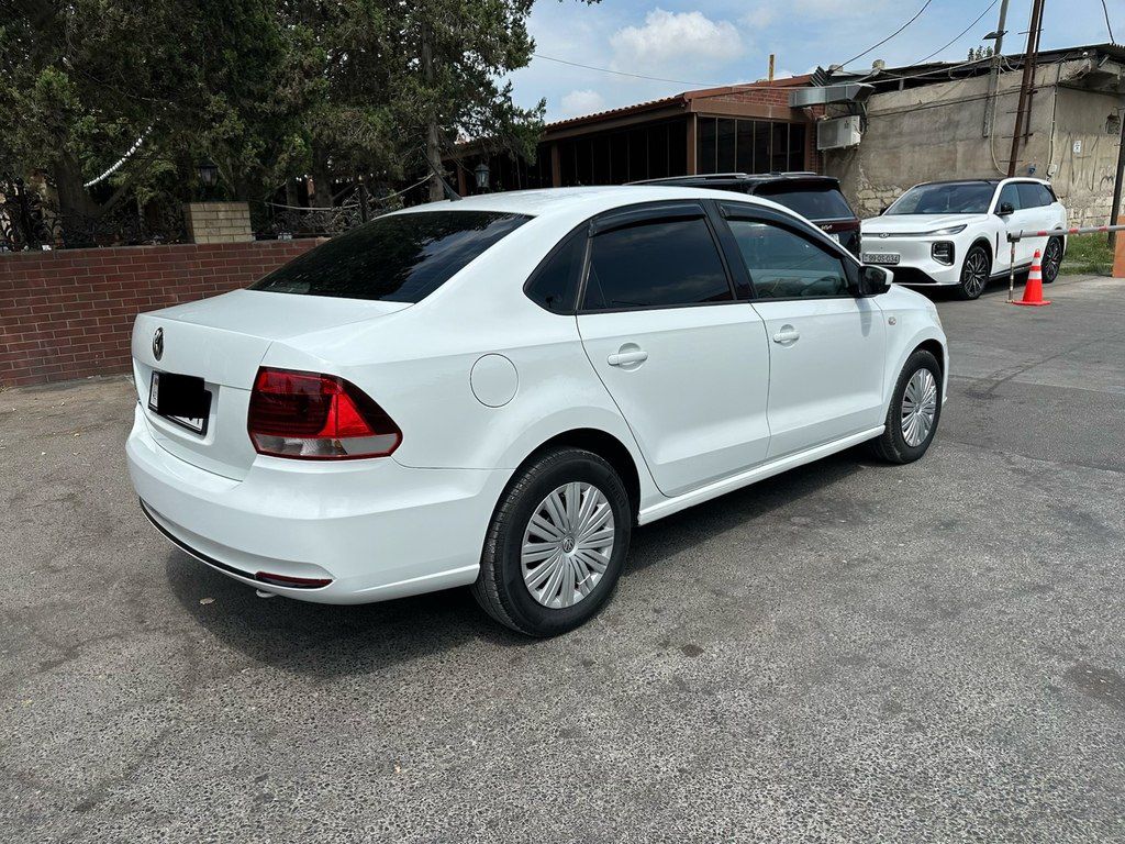Volkswagen Polo, 1.6 L, 2018 il, 129 000 km — Avtomobillər, Bakı (3)