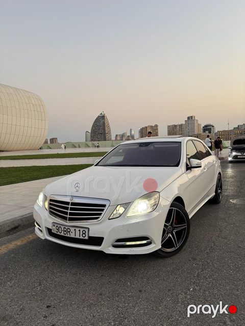 Mercedes E 200, 1.8 L, 2012 il, 239 525 km — Bakı
