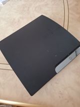 PlayStation 3 (PS3) oyun konsolu. Klassik qara rəngdə korpuslu — Электроника