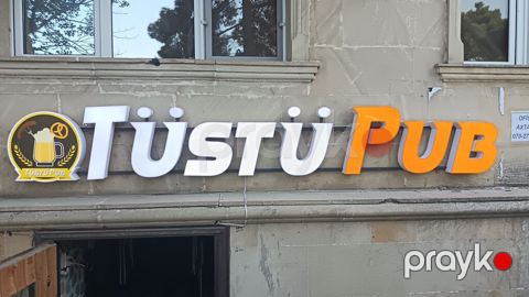 Ofisiant tələb olunur, Pivə barı, Gündəlik ödəniş, 18-29 yaş, 1-2 illik təcrübə