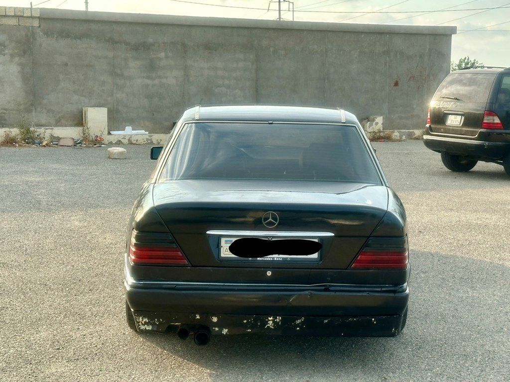 Mercedes E 220, 2.2 L, 1994 il, 352 100 km — Avtomobillər, Sumqayıt (2)
