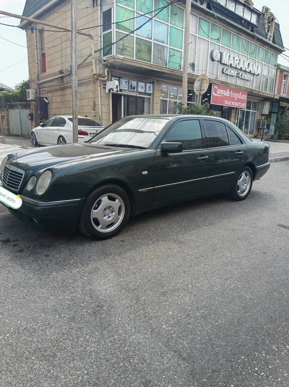 Mercedes E 240, 2.4 L, 1998 il, 300 000 km — Avtomobillər, Bakı (4)