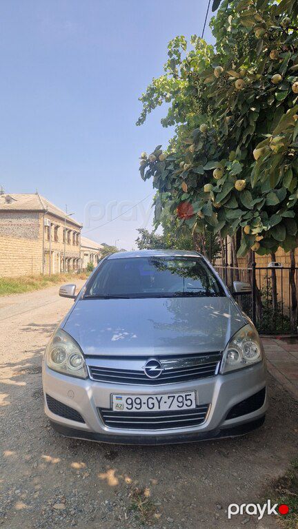 Opel Astra, 1.3 L, 2009 il, 400 000 km
