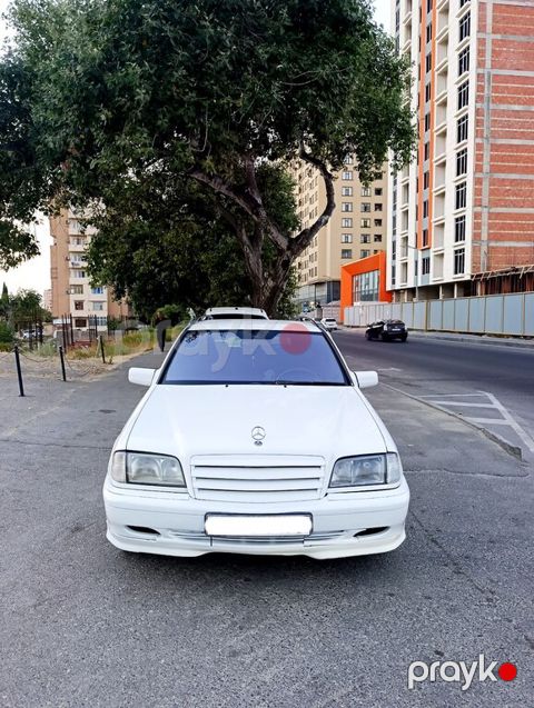 Mercedes C 220, 2.2 L, 2000 il, 51 600 km — Bakı