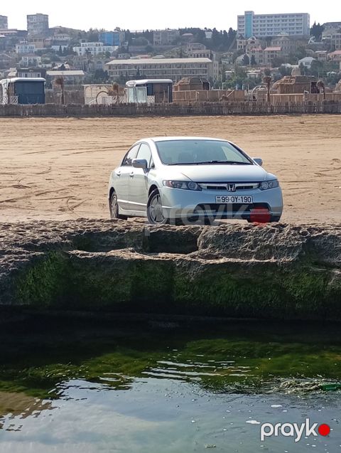 Honda Civic, 2007 il
