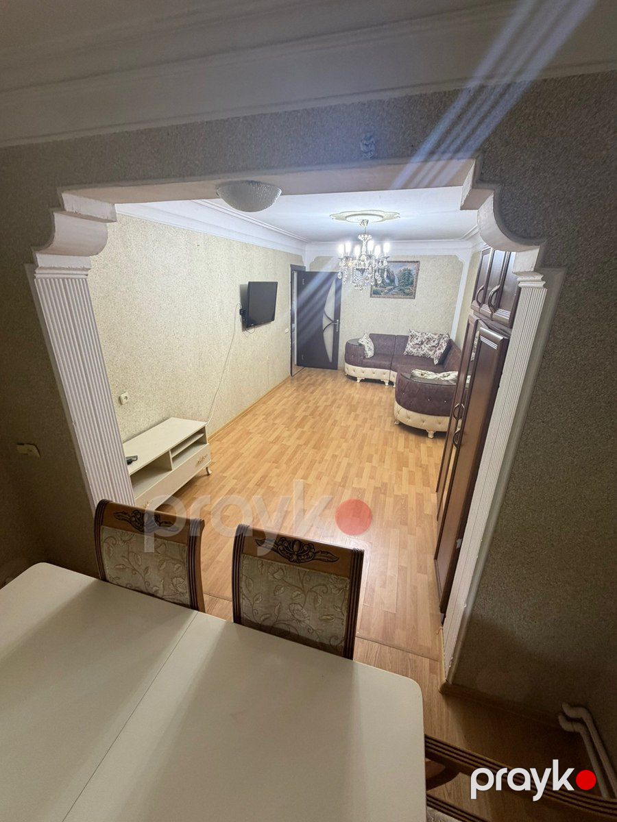 4-otaqlı mənzil kirayə verilir, Xalqlar m., 130 m² — Mənzil, Bakı (2)