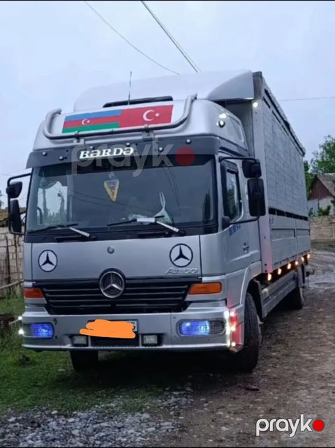 Mercedes-Benz Atego yük maşını – tenteli/borulu bort kuzov -