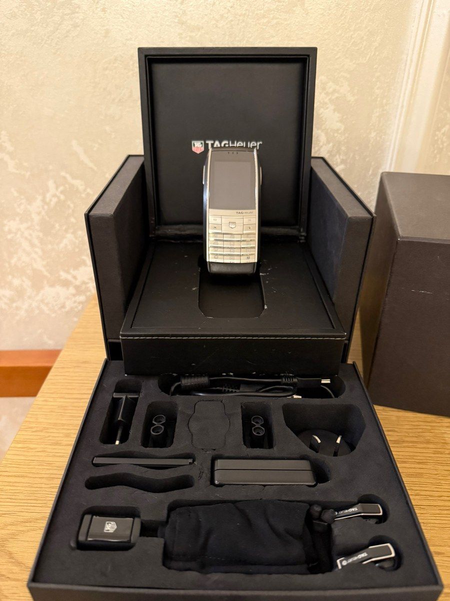 Tag Heuer — Smartfonlar, Bakı (2)