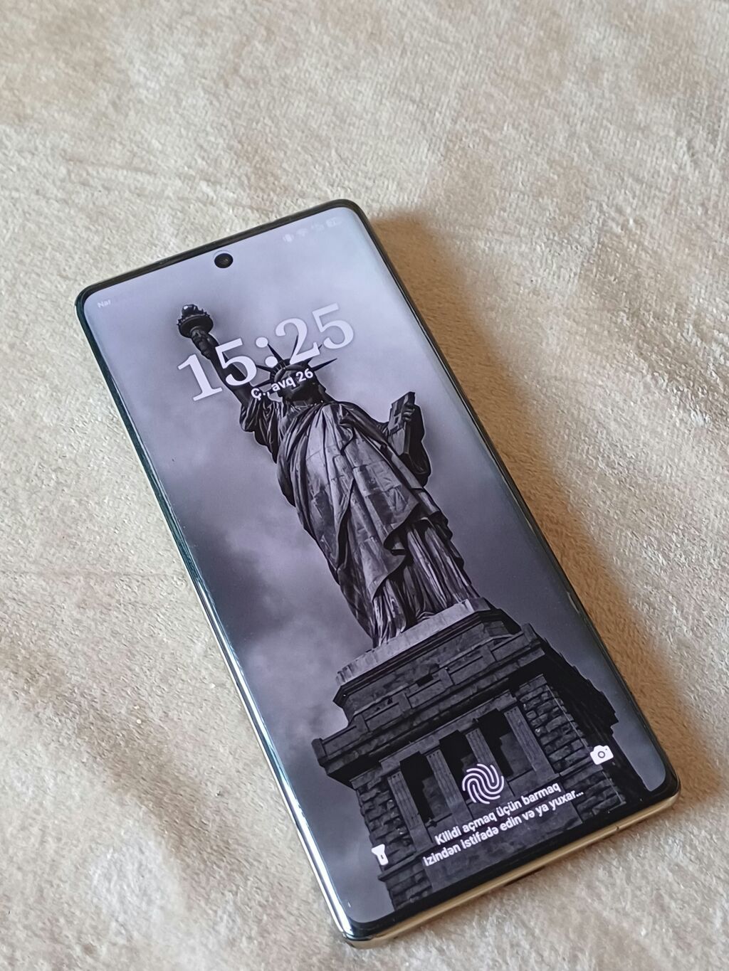 Infinix Note 40 Pro, 256 GB, rəng - Yaşıl, Zəmanət, Simsiz şarj, Face ID — Infinix, Bakı (2)