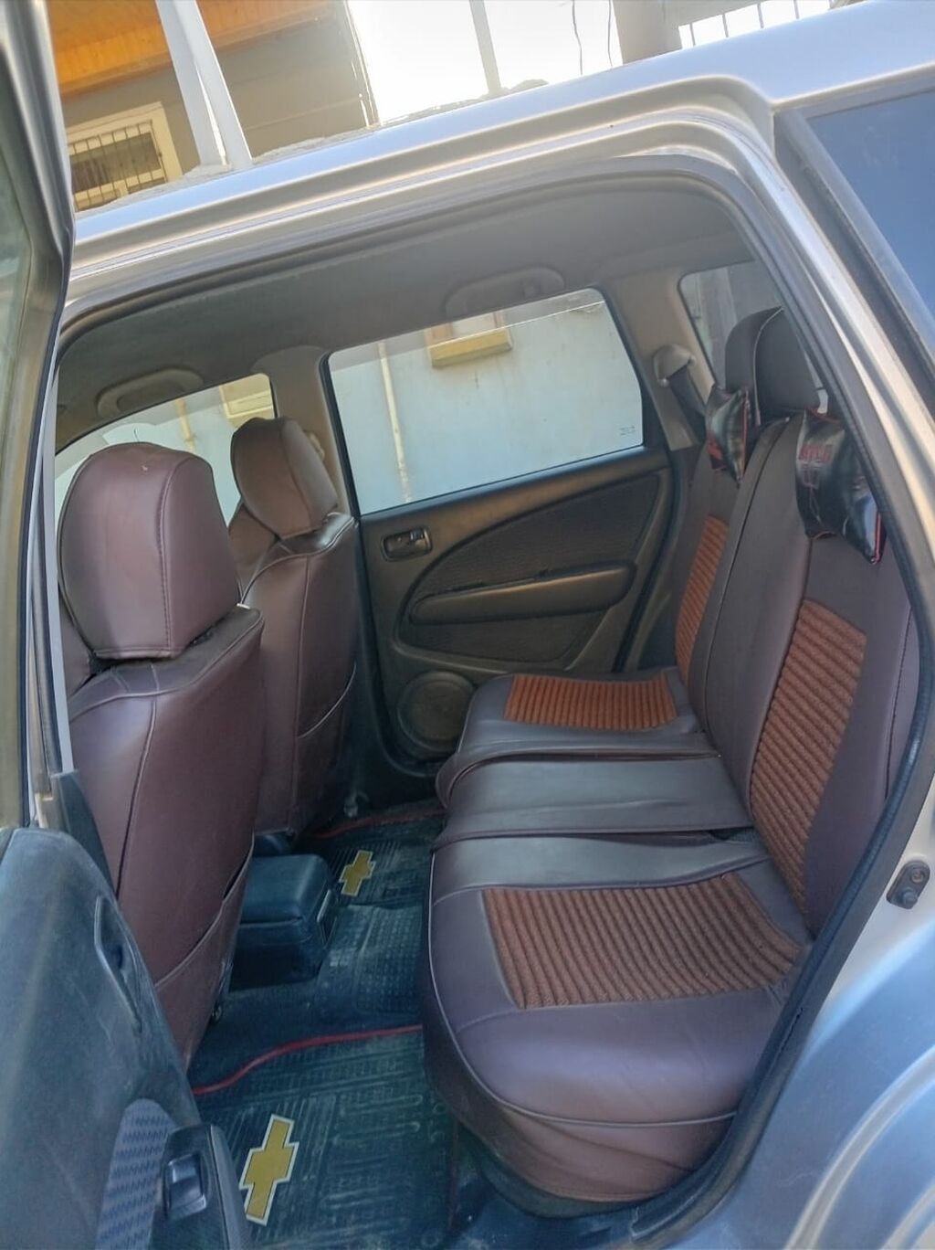 Mitsubishi Airtrek, gümüşü rəng, 5 qapılı krossover/SUV. Texniki və — Avto, Sumqayıt (4)