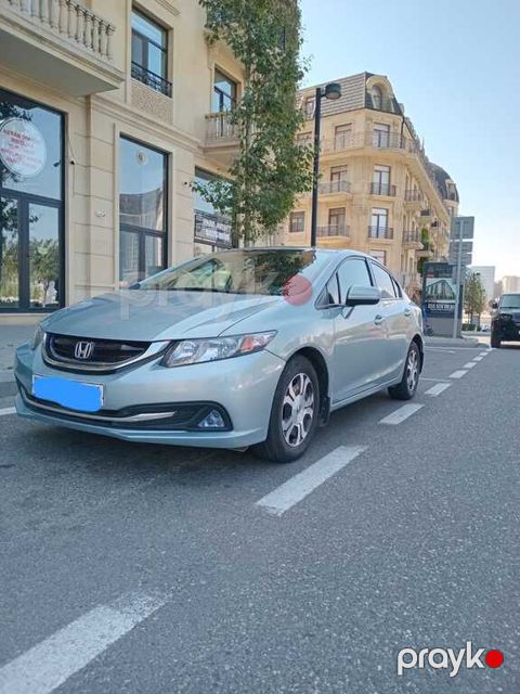 Honda Civic, 1.5 L, 20 kWh, 2015 il, 375 000 km