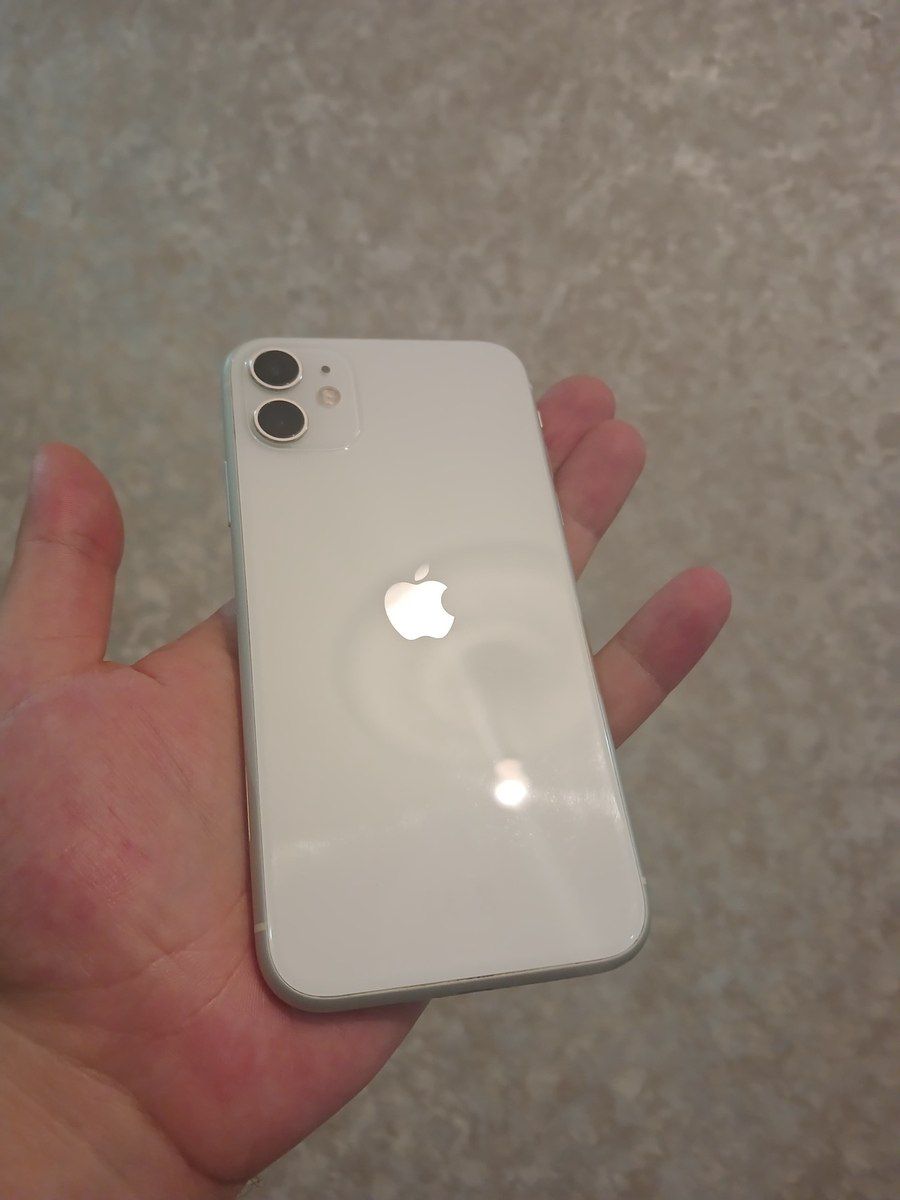 Apple iPhone 11 White 64GB/4GB — Smartfonlar, Bakı
