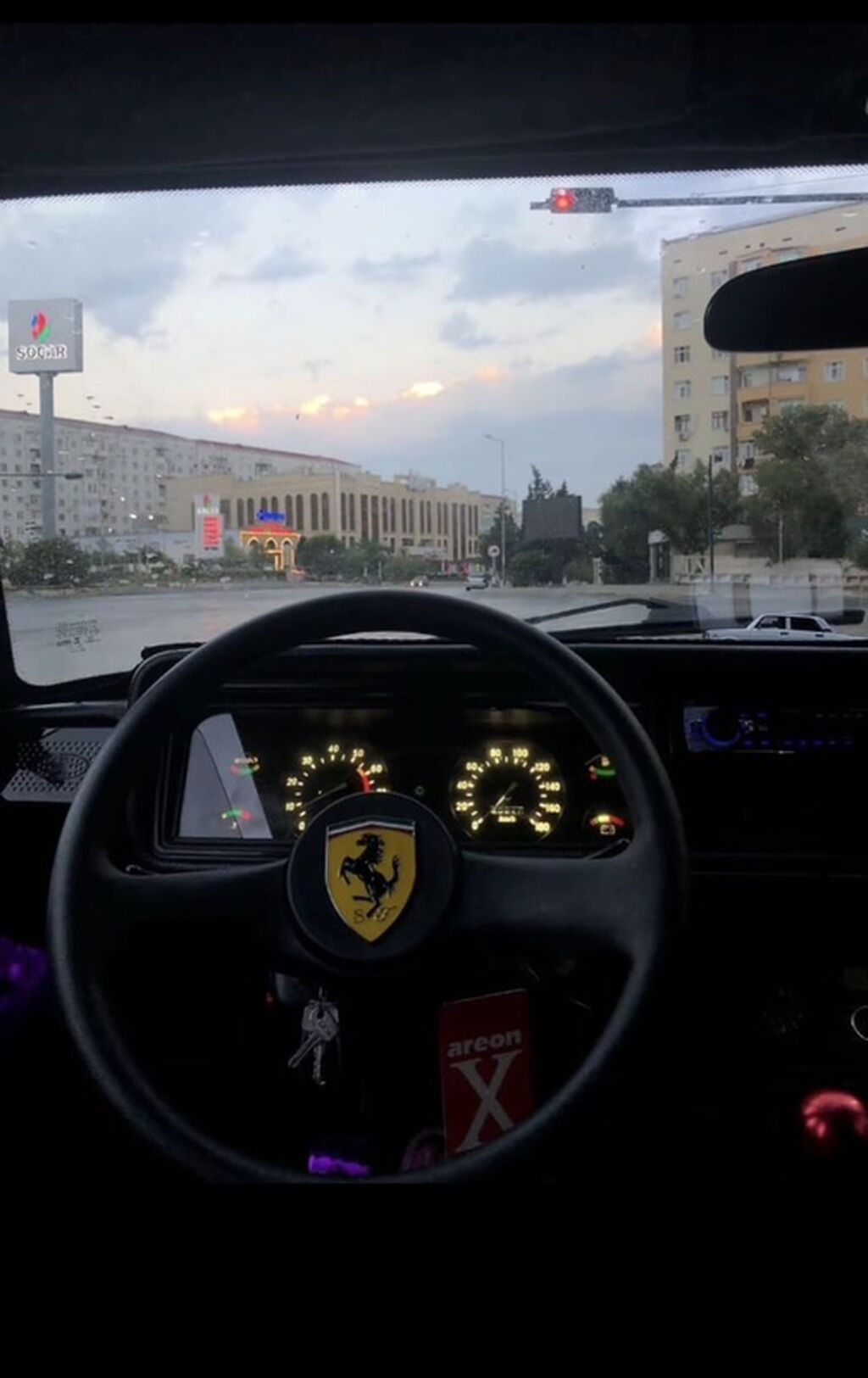 VAZ 2107, ağ rəngli sedan Xüsusiyyətlər və detallı təsvir: - Korpusu — Avto, Sumqayıt (5)