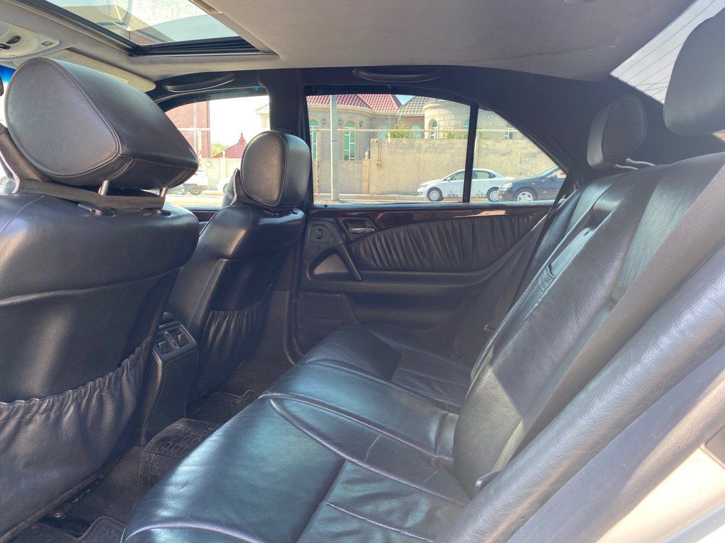 Mercedes E 230, 2.3 L, 1996 il, 404 444 km — Avtomobillər, Sumqayıt (8)