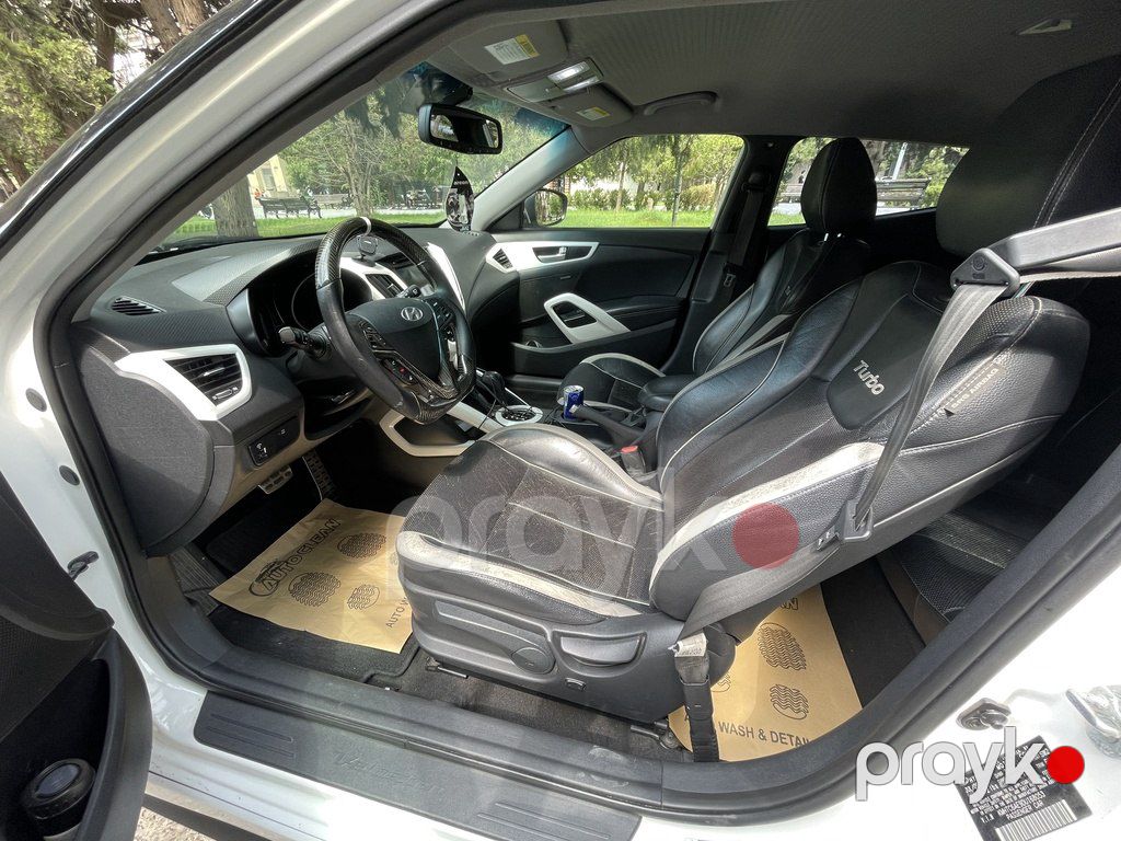 Hyundai Veloster, 1.6 L, 2013 il, 197 154 km — Avtomobillər, Bakı (10)