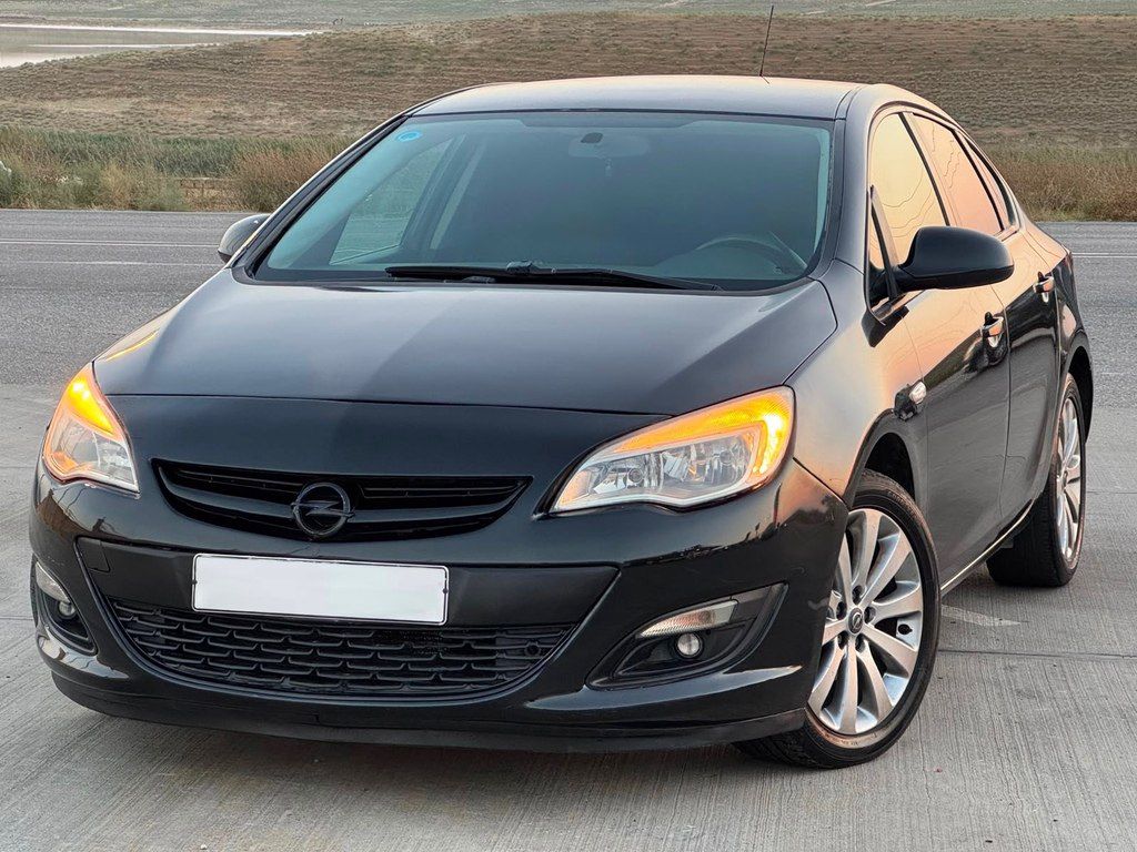 Opel Astra, 1.4 L, 2014 il, 155 600 km — Avtomobillər, Bakı (3)