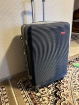 Təzədir.xaricdən alınıb və 1 dəfə azərbaycana gəlinib.30 kiloya qədər — Чемоданы и все для путешествия