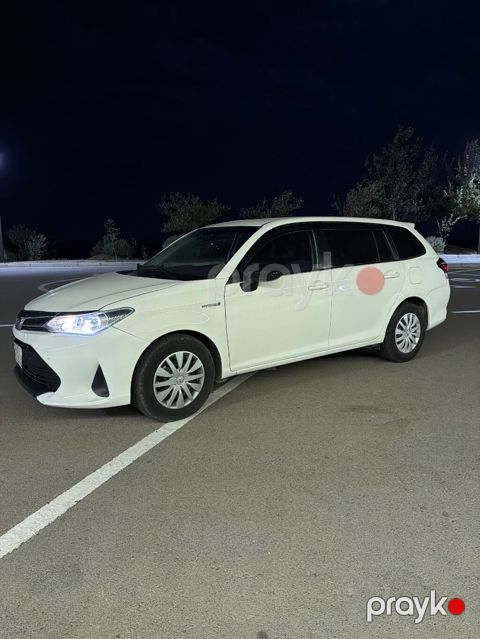 Toyota Corolla: 1.5 l | 2019 il Hetçbek