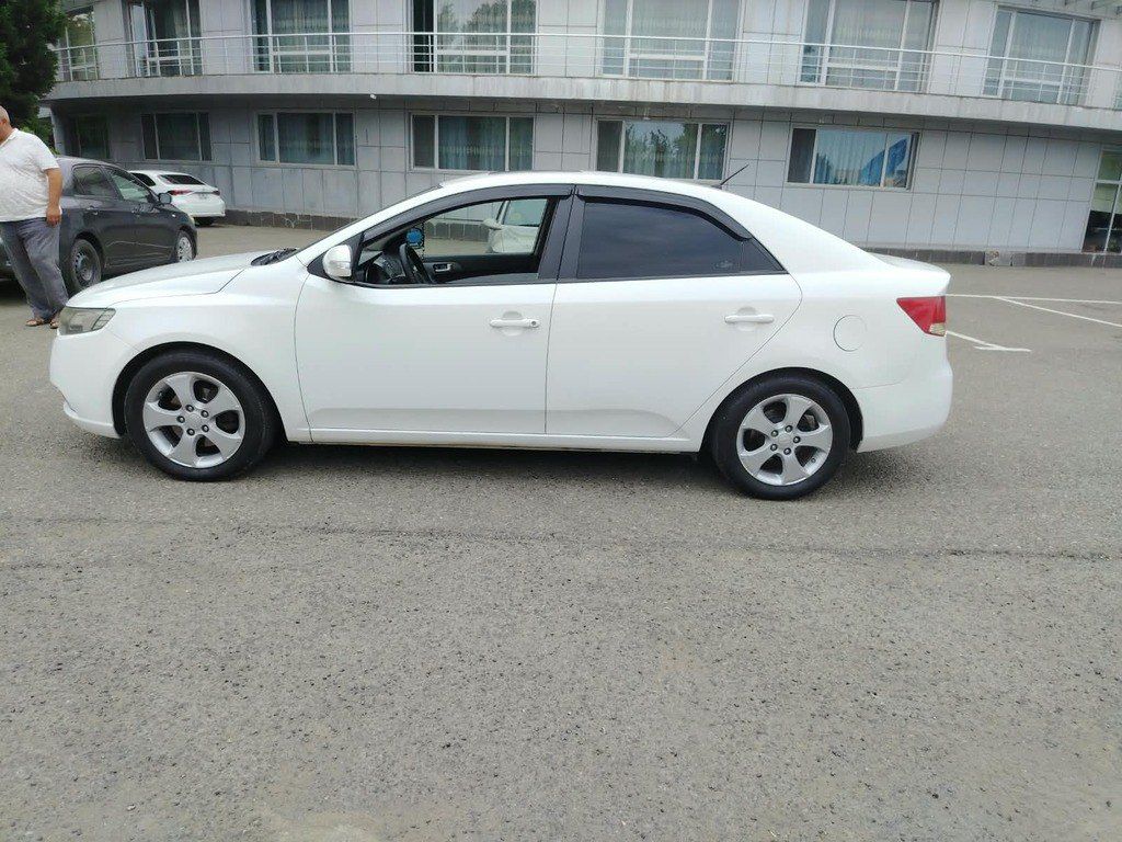 Kia Cerato, 1.6 L, 2010 il, 251 519 km — Avtomobillər, Qazax (8)