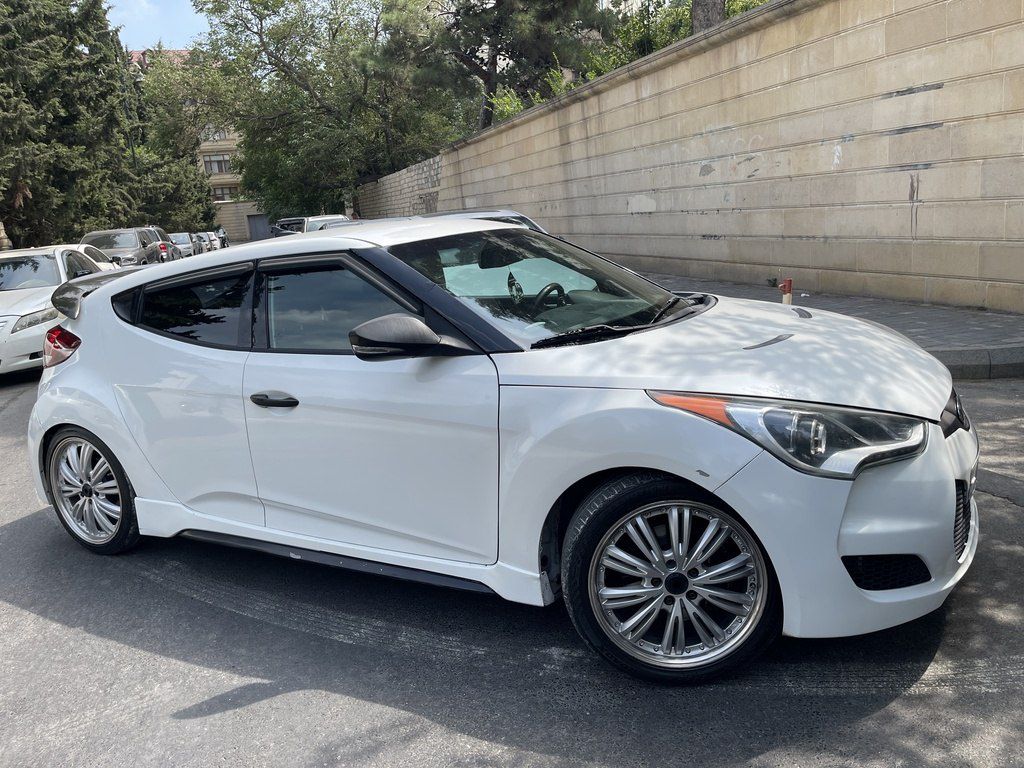 Hyundai Veloster, 1.6 L, 2013 il, 197 154 km — Avtomobillər, Bakı (4)