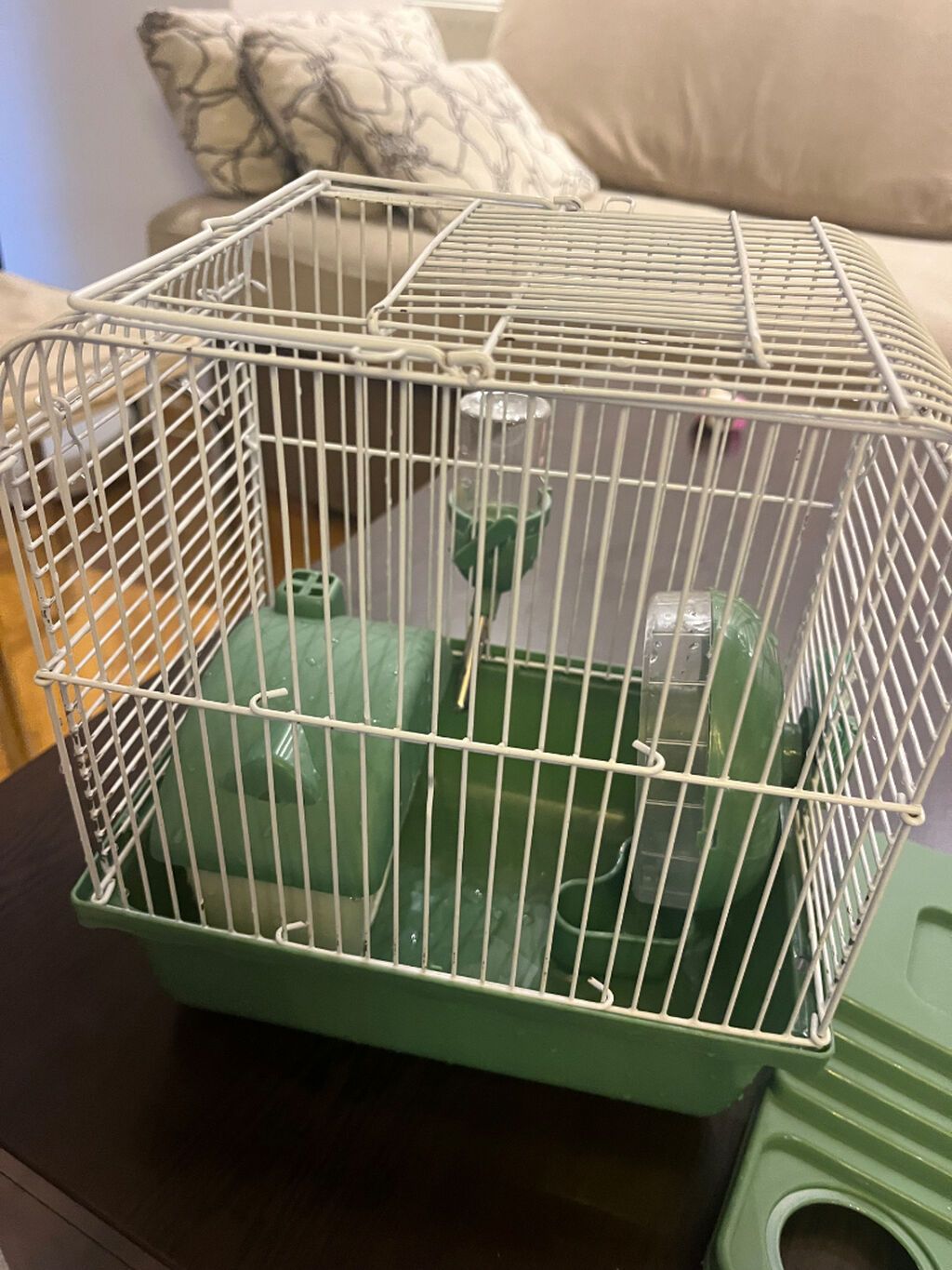 Hamster ucun qefes satilir, elave oyuncaqlar da var. Icini deyismek — Qəfəslər, Bakı (3)