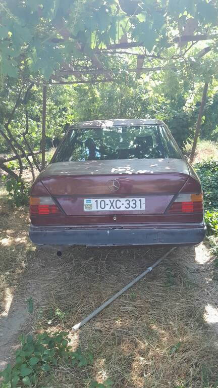 Mercedes 200 D, 2.0 L, 1993 il, 350 000 km — Avtomobillər, Siyəzən (4)