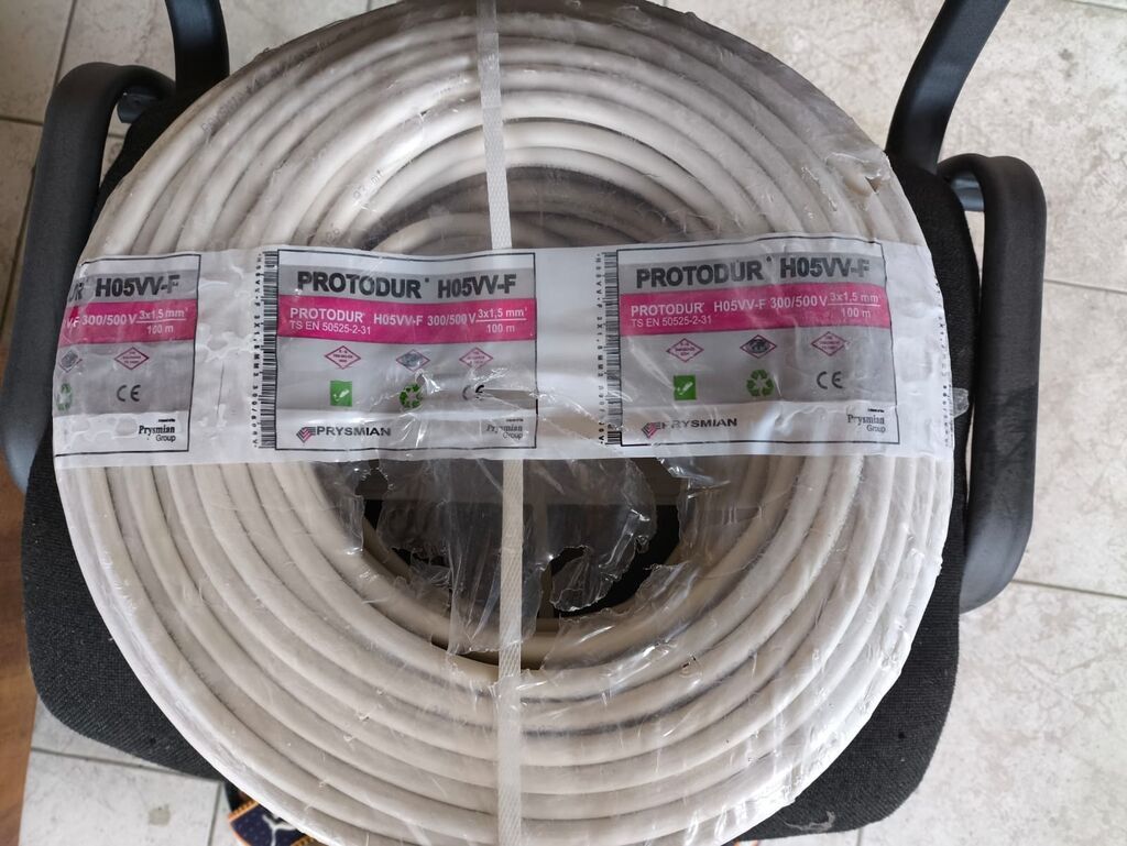 Kabel 3x1.5Prysmian PROTODUR H05VV-F elektrik kabeli. Etiket üzərində — Mallar, Bakı