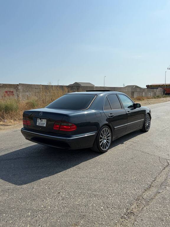 Mercedes E 320, 3.2 L, 1999 il, 419 000 km — Avtomobillər, Bakı (6)