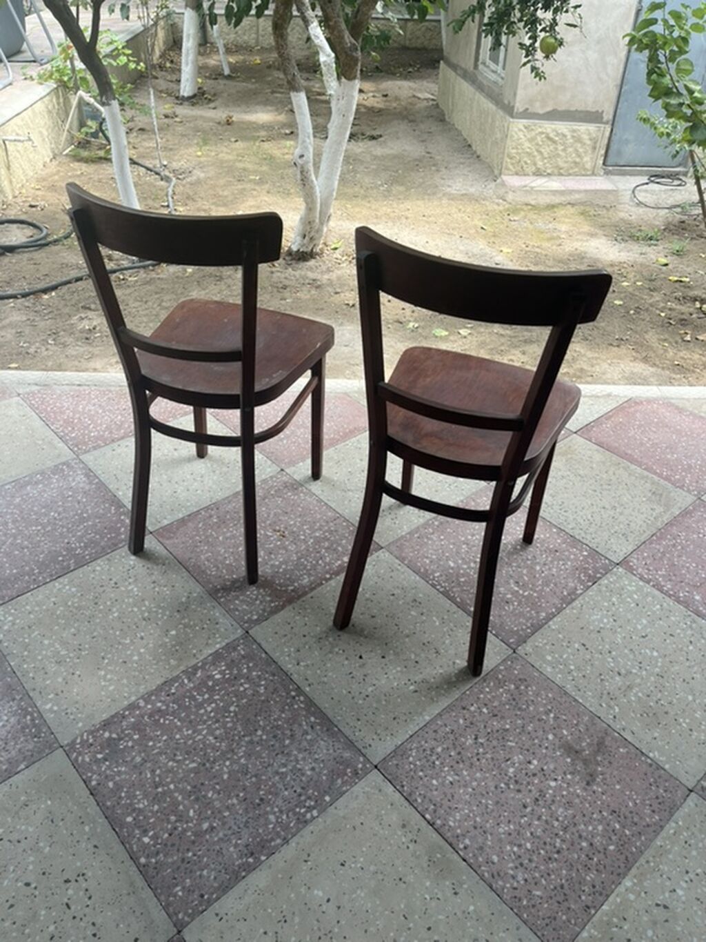 Taxta oturacaqlar dəsti. Qiymet birine aidi 3 eded di Elanda — Stullar, Digah (3)