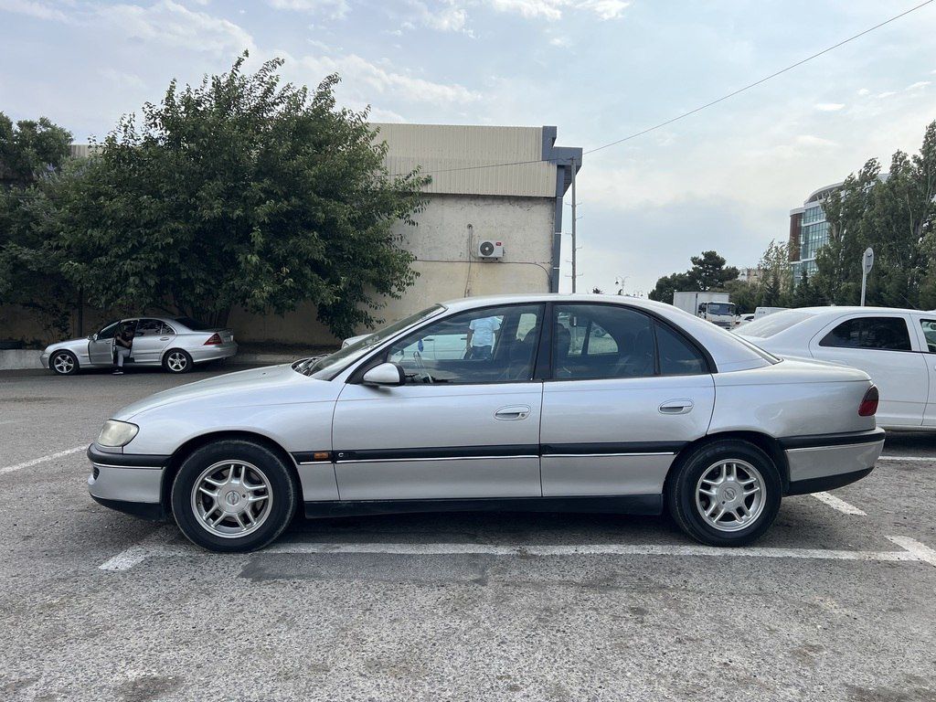 Opel Omega, 2.0 L, 1998 il, 378 000 km — Avtomobillər, Bakı (5)