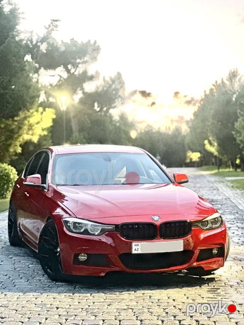 BMW 330, 2.0 L, 2017 il, 150 000 km