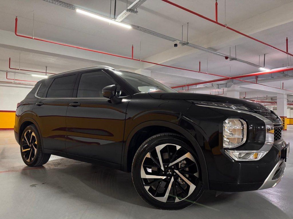 Mitsubishi Outlander, 2.5 L, 2022 il, 125 000 km — Avtomobillər, Bakı (3)