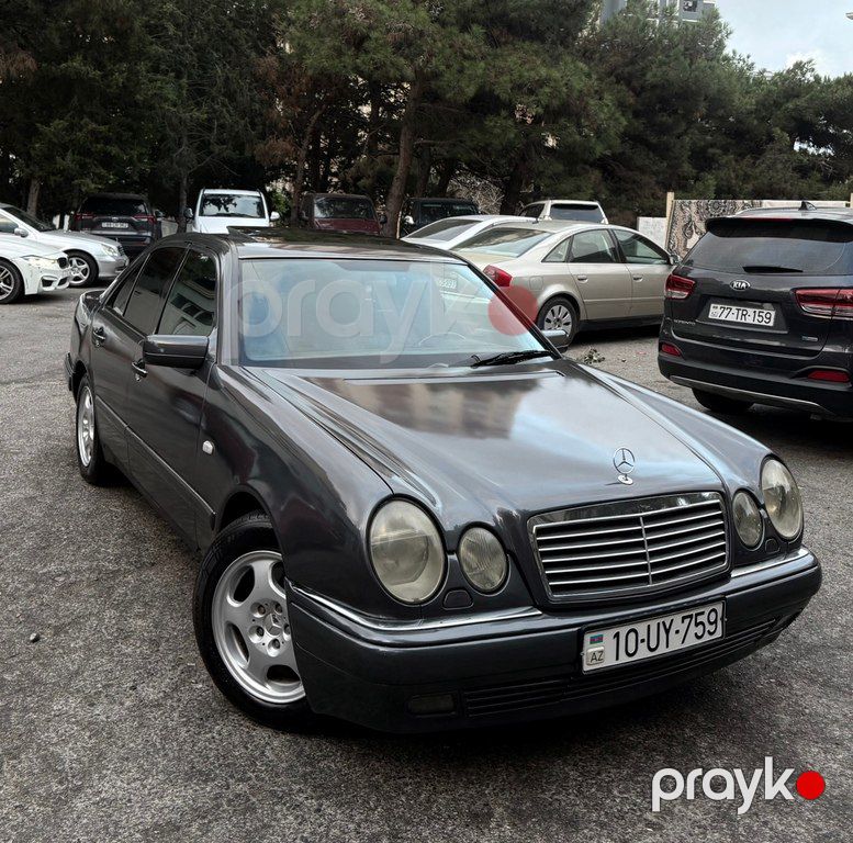 Mercedes E 240, 2.4 L, 1998 il, 280 000 km 10-UY-759 — Avtomobillər, Bakı (2)