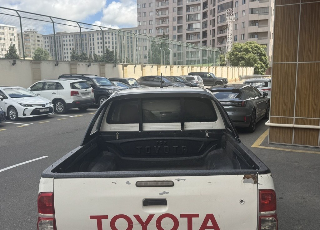 Toyota Hilux, 2013 il, 243231 km — Avtomobillər (5)