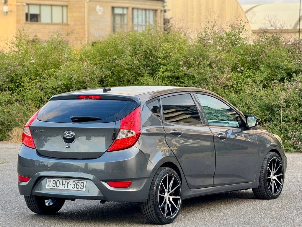 Hyundai Accent, 1.6 L, 2013 il, 218 324 km — Avtomobillər, Bakı (10)