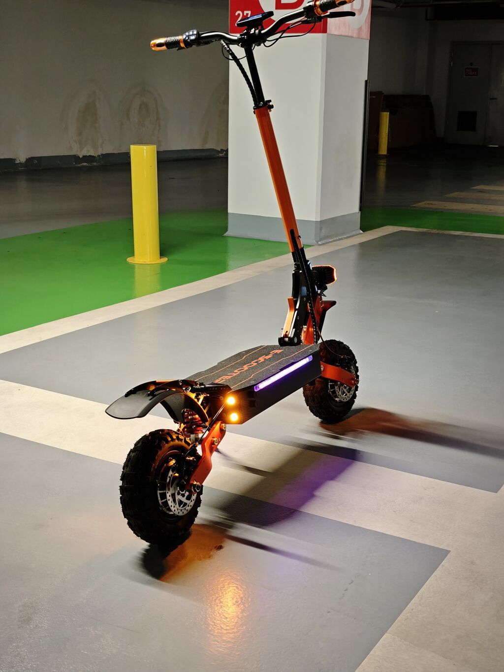 Yeni Elektrik samokat 10", > 1000 Vt, > 45 km/s, Ünvandan götürmə — Mallar, Bakı (8)