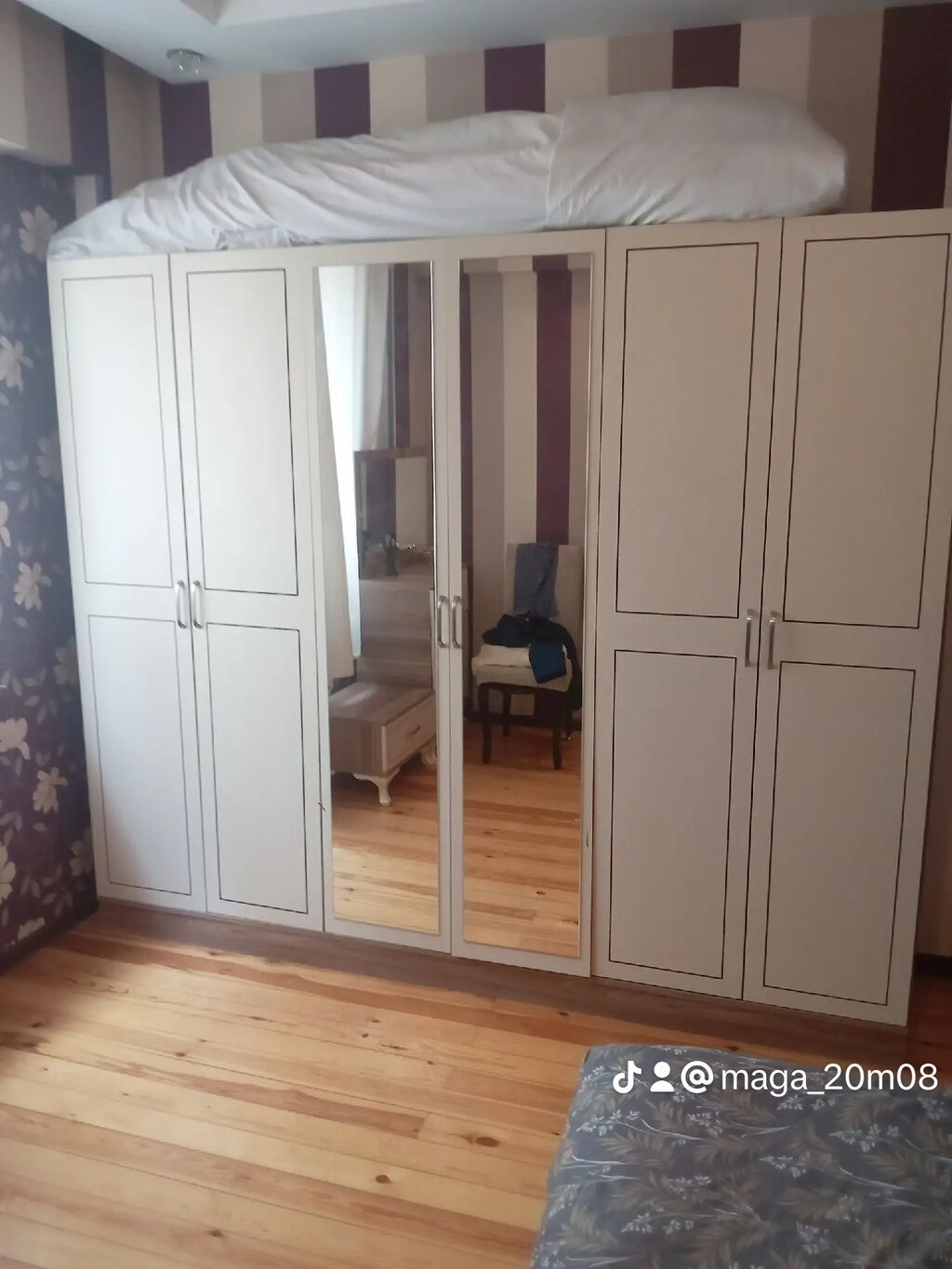 Satılan məhsullar ev üçün müxtəlif mebel və məişət əşyalarından ibarət — Mebel, Xırdalan (8)